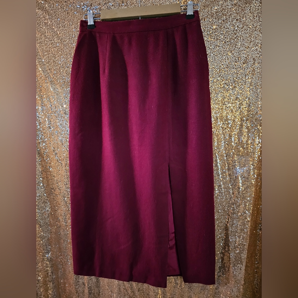 Isaac Hazan Fully Lined Shirt with front slit, Dark Burgundy, Size 10, 33 inches
